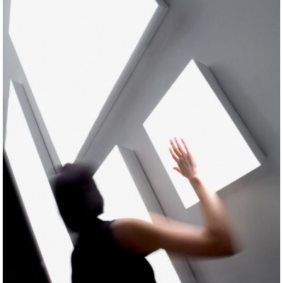 ipari_luxiona_flying_surface_led_05