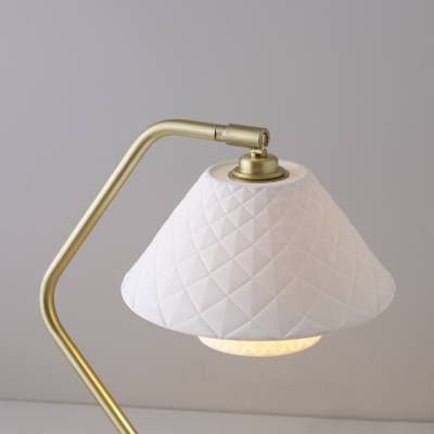 prodsummary_216862_ft625_oxforddesk_g1