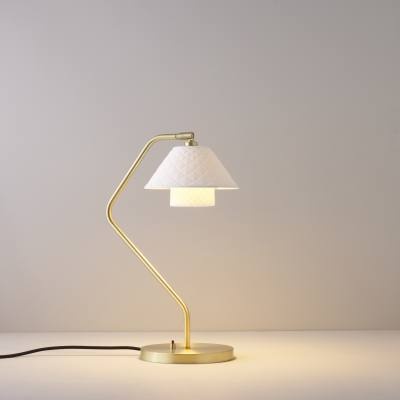 prodsummary_216862_ft625_oxforddesk_on